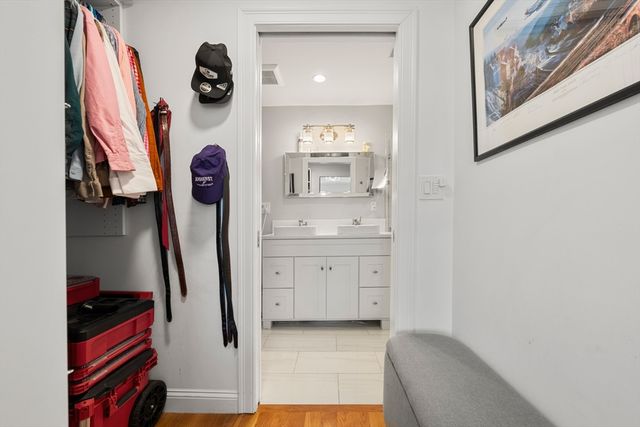 134 Heath St 3, Somerville, MA 02145