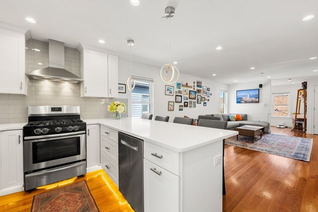 134 Heath St 3, Somerville, MA 02145