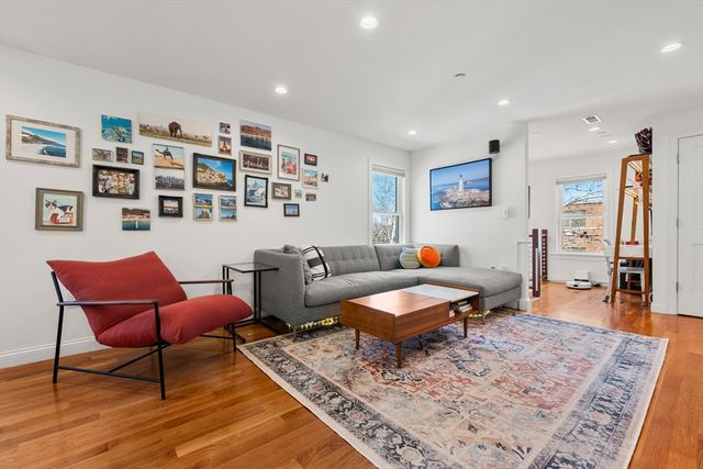 134 Heath St 3, Somerville, MA 02145