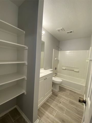 11509 Petunia Drive, Fort Worth, TX 76244