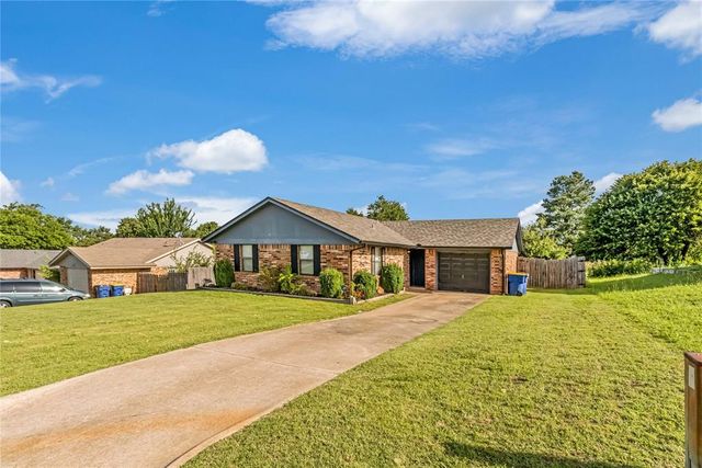 14205 NE 4th Street, Choctaw, OK 73020