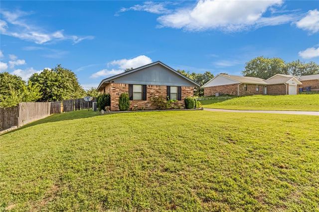 14205 NE 4th Street, Choctaw, OK 73020