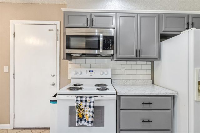 14205 NE 4th Street, Choctaw, OK 73020