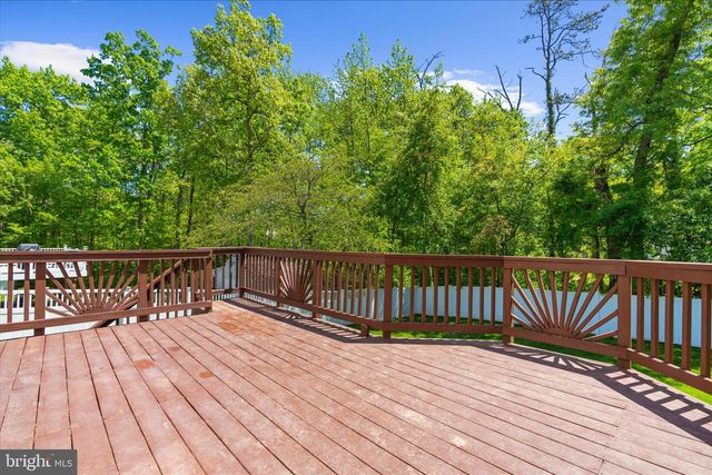 8028 HIGH OAK RD, Glen Burnie, MD 21060