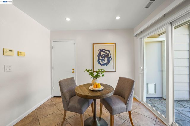 357 Sunnyslope Dr, Fremont, CA 94536