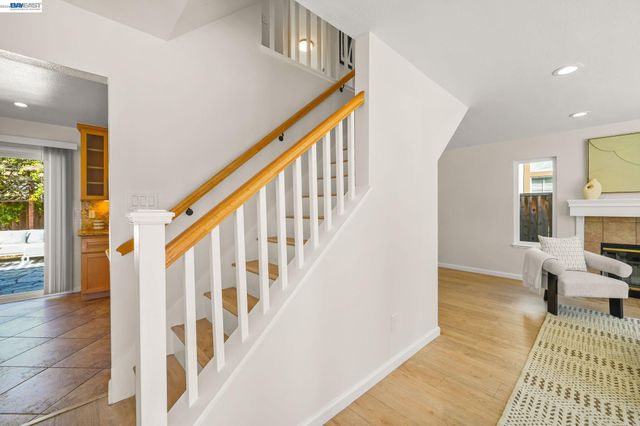 357 Sunnyslope Dr, Fremont, CA 94536