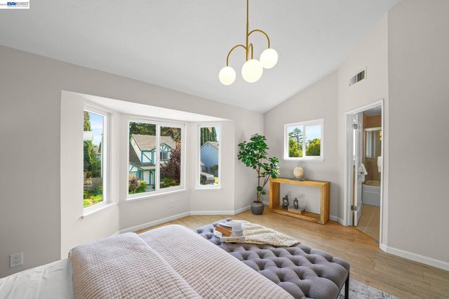 357 Sunnyslope Dr, Fremont, CA 94536