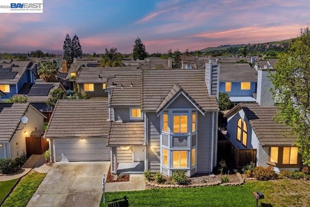 357 Sunnyslope Dr, Fremont, CA 94536