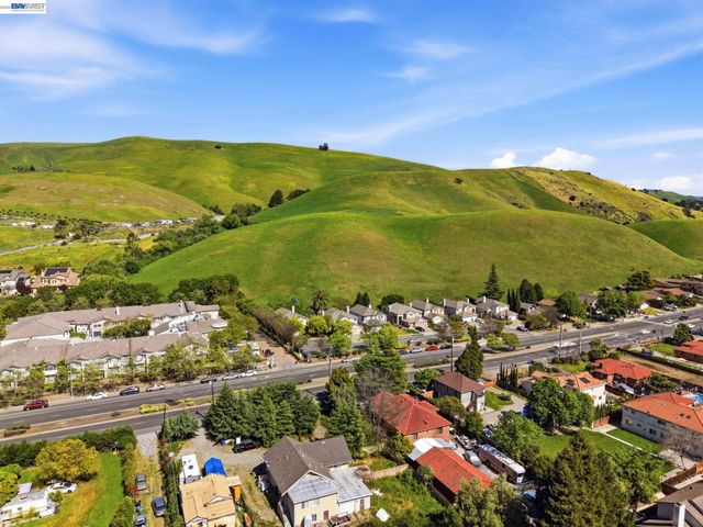 357 Sunnyslope Dr, Fremont, CA 94536