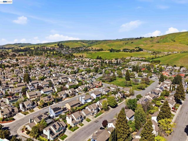 357 Sunnyslope Dr, Fremont, CA 94536
