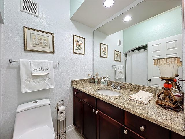 157 VILLA DI ESTE TERRACE 213, Lake Mary, FL 32746