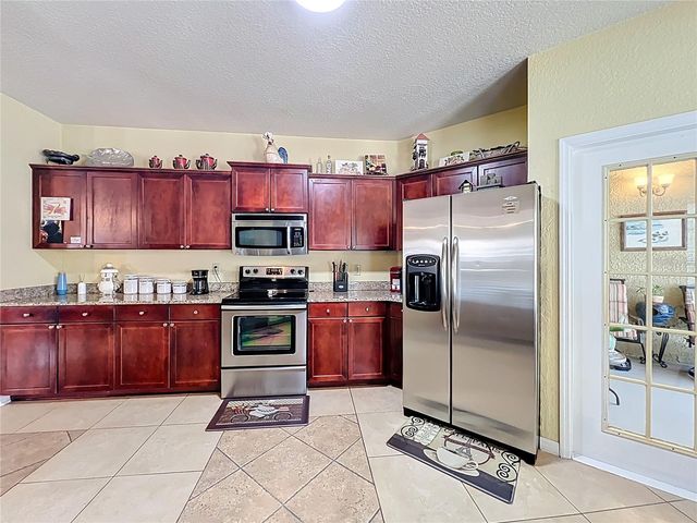 157 VILLA DI ESTE TERRACE 213, Lake Mary, FL 32746