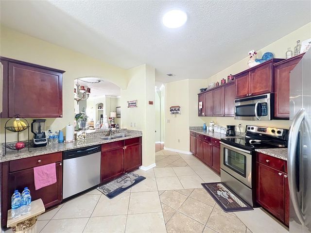 157 VILLA DI ESTE TERRACE 213, Lake Mary, FL 32746