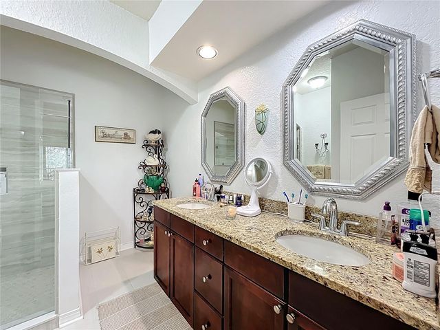 157 VILLA DI ESTE TERRACE 213, Lake Mary, FL 32746