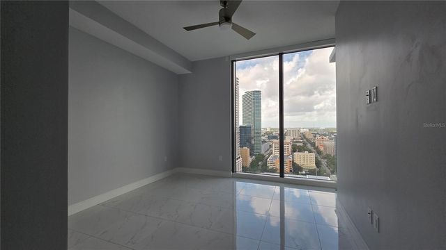 100 1ST AVENUE N 2406, St Petersburg, FL 33701
