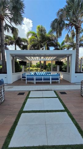 100 1ST AVENUE N 2406, St Petersburg, FL 33701