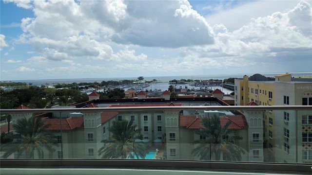100 1ST AVENUE N 2406, St Petersburg, FL 33701