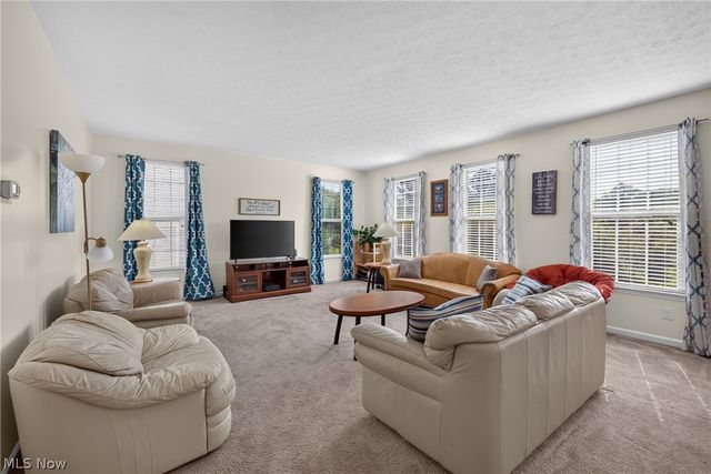 7941 Megan Meadow Drive, Hudson, OH 44236