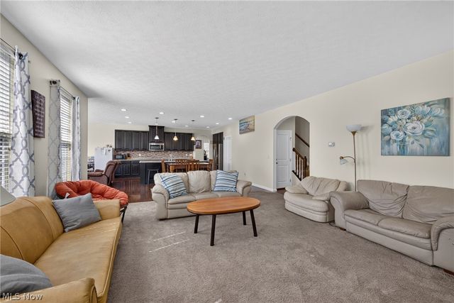 7941 Megan Meadow Drive, Hudson, OH 44236