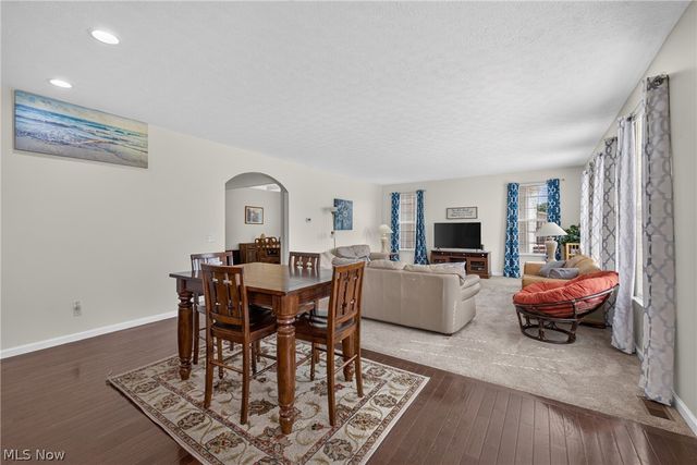 7941 Megan Meadow Drive, Hudson, OH 44236