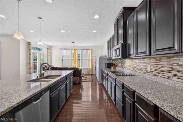 7941 Megan Meadow Drive, Hudson, OH 44236