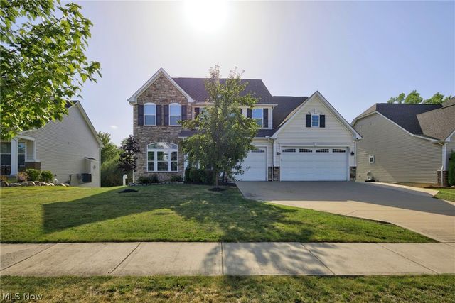 7941 Megan Meadow Drive, Hudson, OH 44236