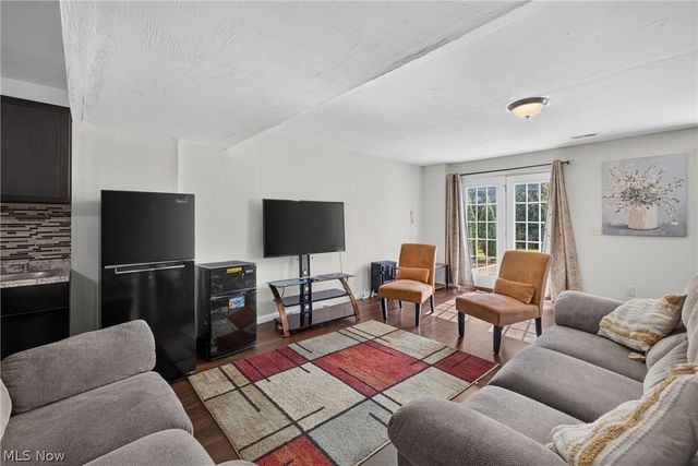 7941 Megan Meadow Drive, Hudson, OH 44236