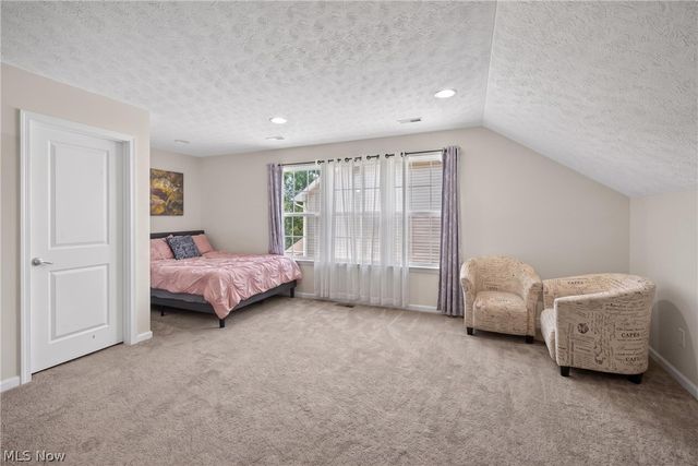 7941 Megan Meadow Drive, Hudson, OH 44236