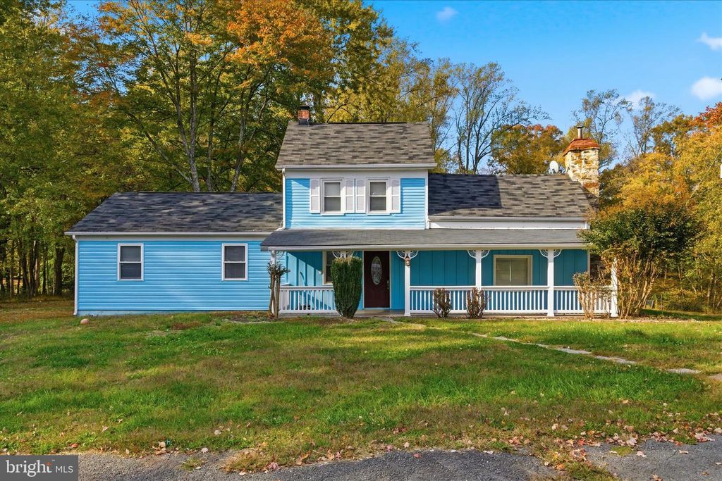 12214 DUMFRIES RD, Manassas, VA 20112