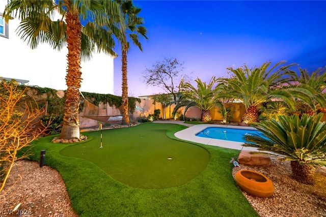 829 Tofino Court, Henderson, NV 89052