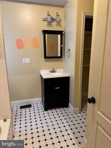 1713 W LOMBARD ST, Baltimore, MD 21223