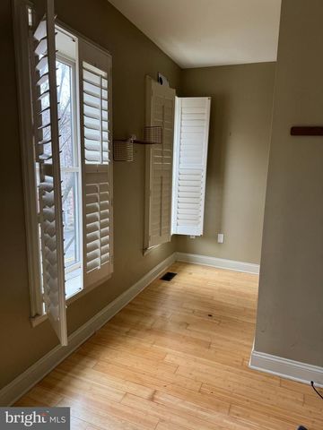 1713 W LOMBARD ST, Baltimore, MD 21223