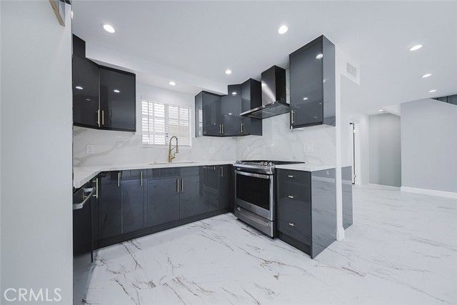 10274 Tujunga Canyon Boulevard 4, Tujunga (los Angeles), CA 91042