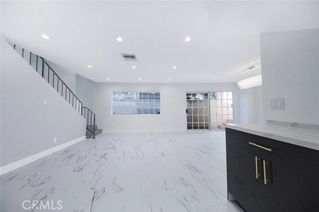 10274 Tujunga Canyon Boulevard 4, Tujunga (los Angeles), CA 91042