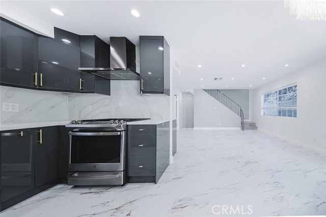 10274 Tujunga Canyon Boulevard 4, Tujunga (los Angeles), CA 91042