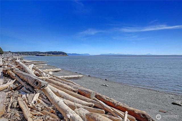 634 Lehman Drive, Camano Island, WA 98282