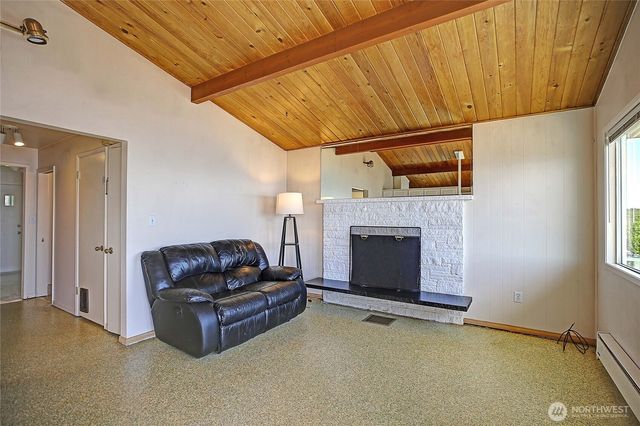 634 Lehman Drive, Camano Island, WA 98282