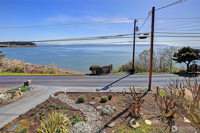 634 Lehman Drive, Camano Island, WA 98282
