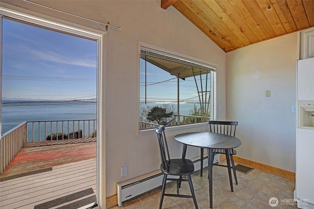 634 Lehman Drive, Camano Island, WA 98282