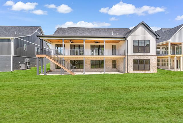 726 Azalea Lane, Versailles, KY 40383