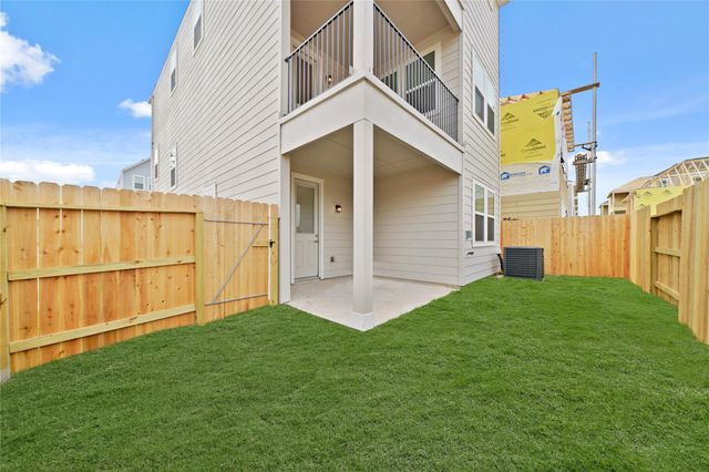 2323 Via Cami Lane, Houston, TX 77051