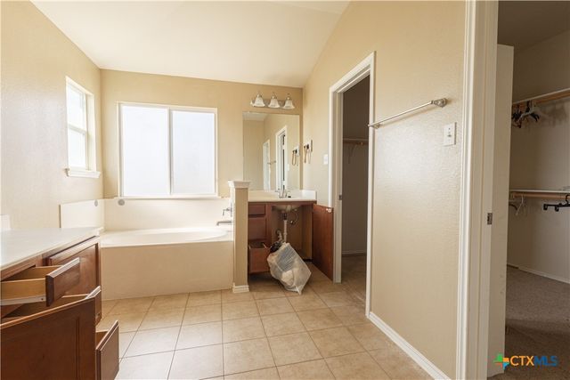 6213 Suellen Lane, Killeen, TX 76542