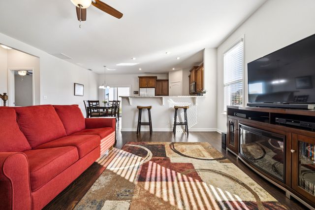 3527 Kepeharm Ln, Murfreesboro, TN 37128