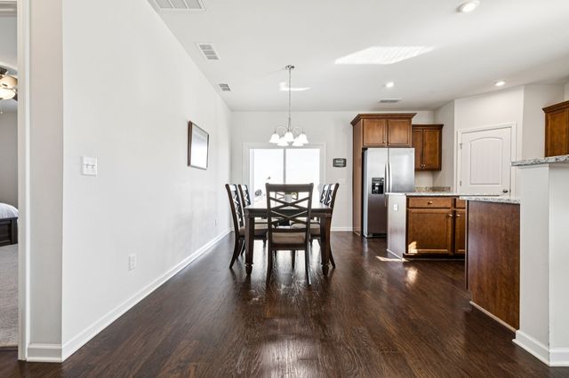 3527 Kepeharm Ln, Murfreesboro, TN 37128