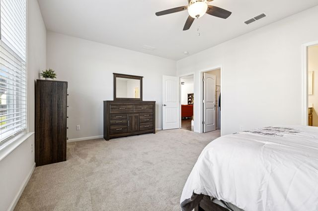 3527 Kepeharm Ln, Murfreesboro, TN 37128