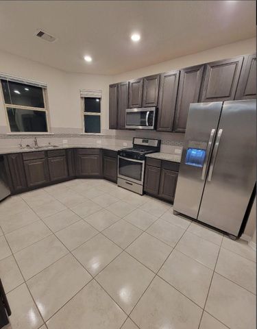 19815 Blushdawn Sierra Court, Cypress, TX 77433