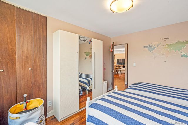 16801 12th Avenue 3A, Whitestone, NY 11357