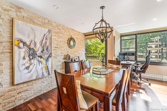 16801 12th Avenue 3A, Whitestone, NY 11357