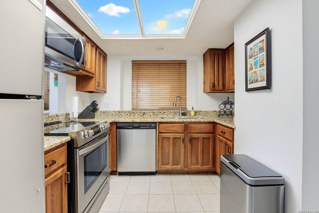 14122 Churchill Estates Blvd Apt 1101, San Antonio, TX 78248