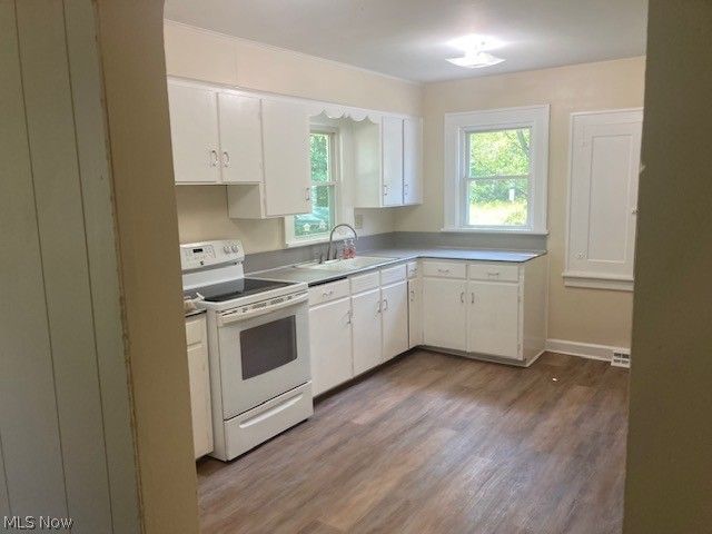 4977 Damon, Warren, OH 44483